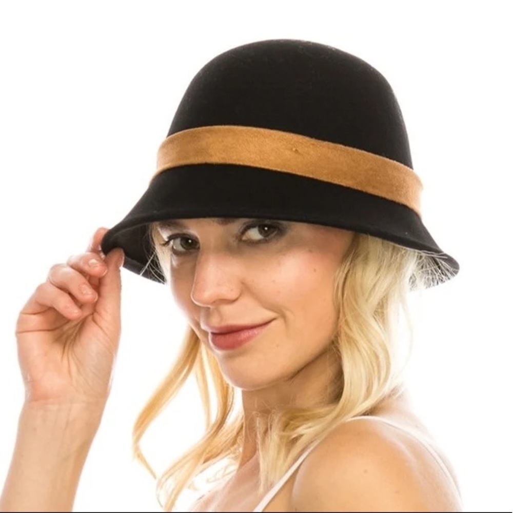 Black Cloche Hat with beige ribbon band
